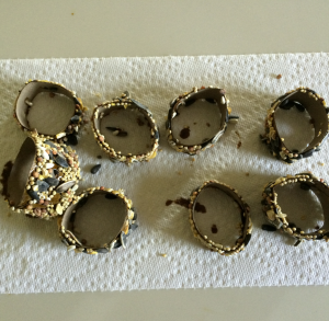 Create a decorative, mobile-inspired bird feeder from items found in your back yard, recycling bin, and around the kitchen.